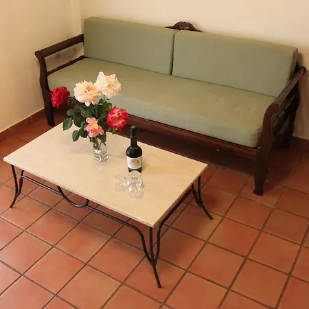 Omega Hotel apartamentowy 3*